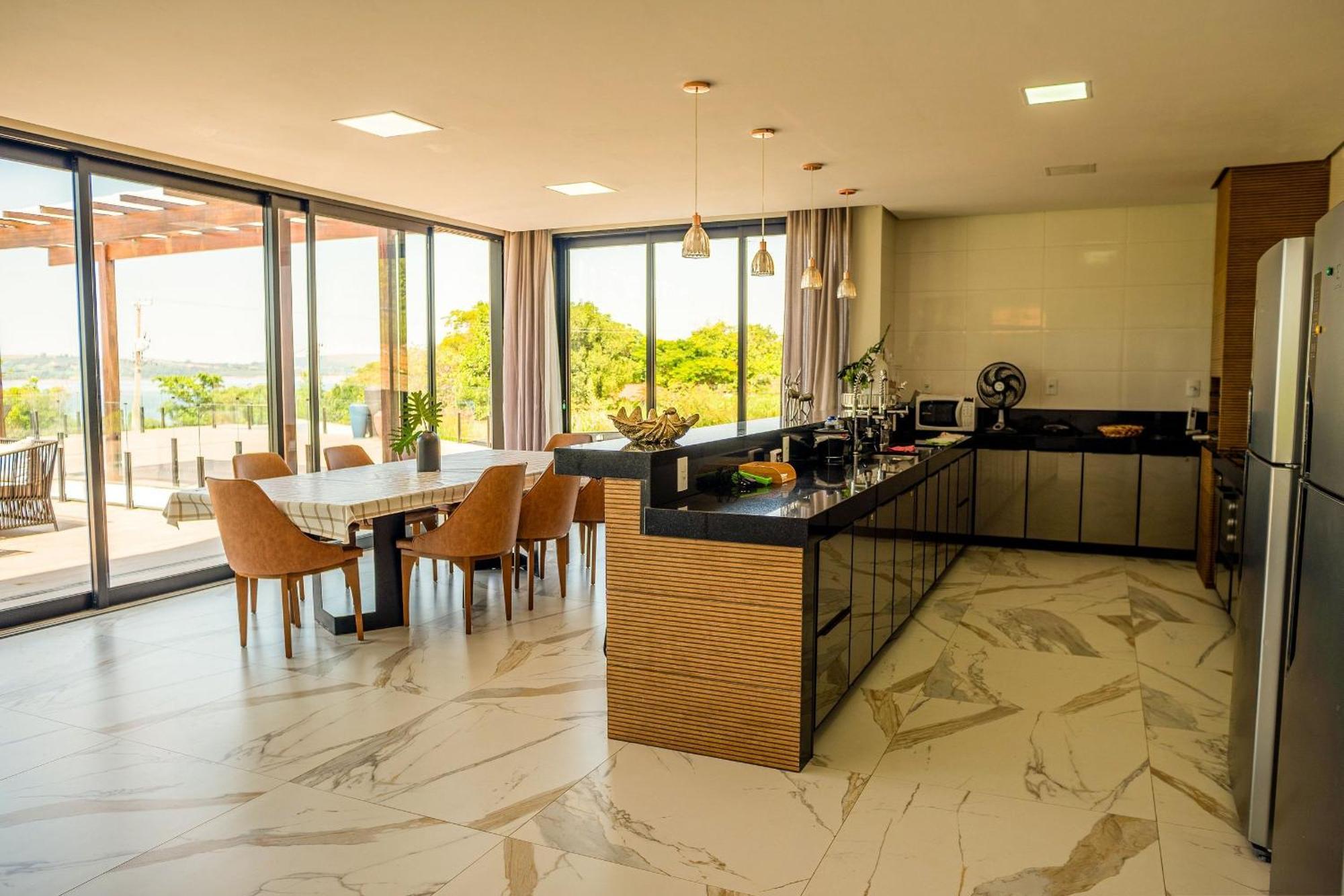 Pousada Com Piscina, Jacuzzi E Com Vista Em Capitolio - Casa Decore ภายนอก รูปภาพ